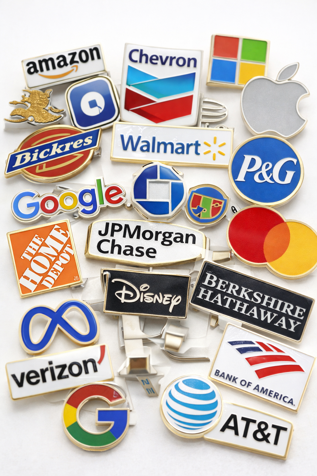 Pasos de fabricación de lapel pins corporativos por CMS Latam