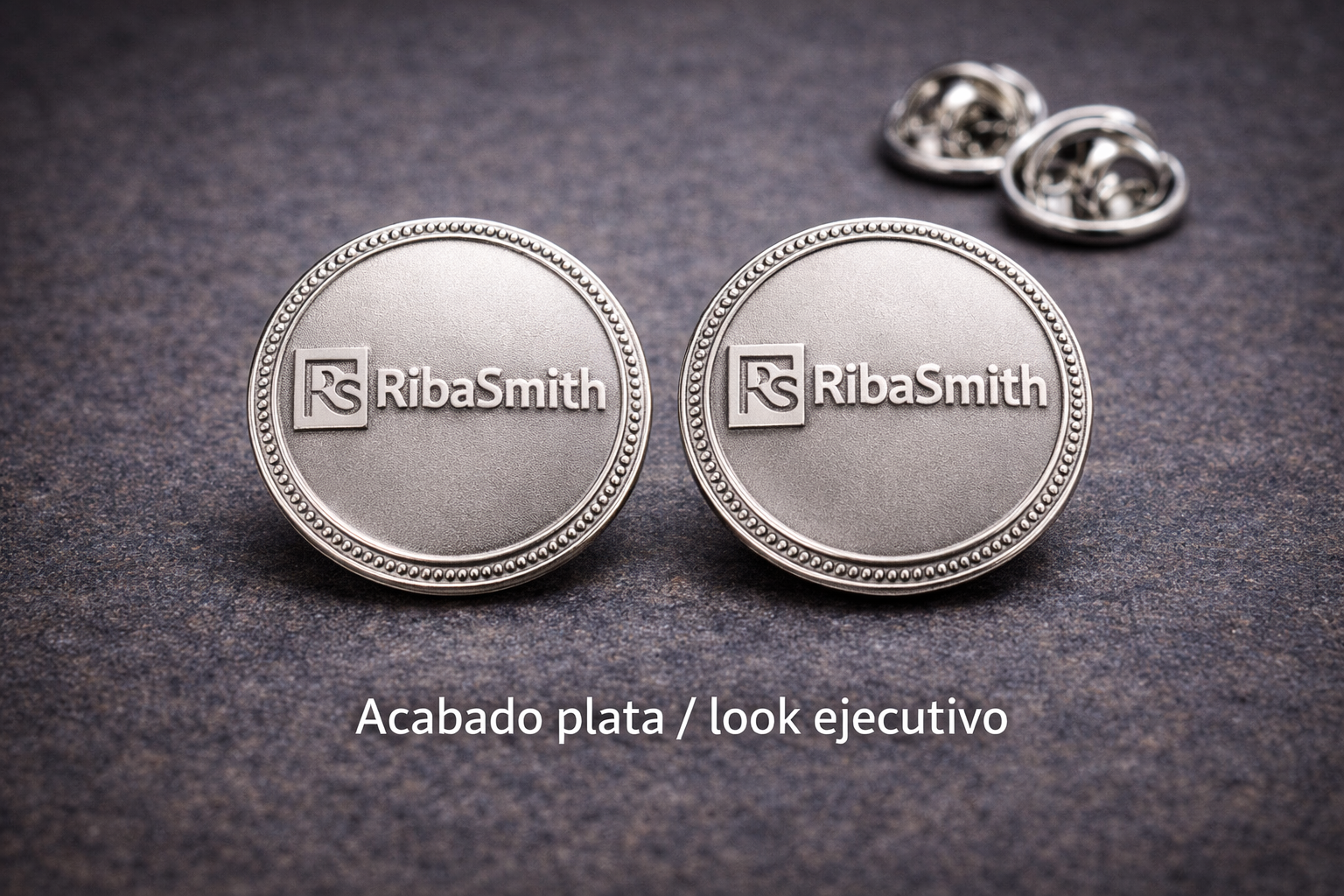 pin corporativo plata premium para reconocimiento empresarial y estilo ejecutivo